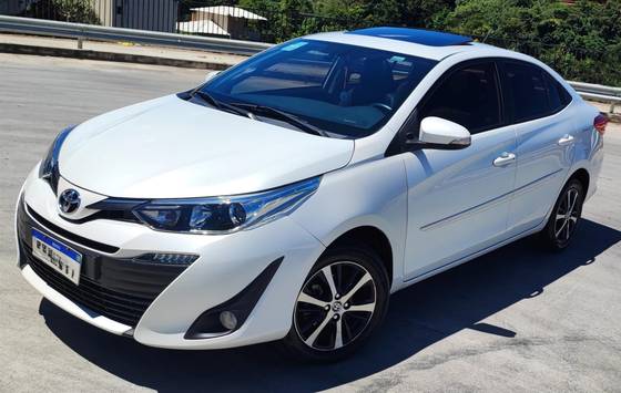 TOYOTA YARIS 1.5 16V FLEX SEDAN XLS CONNECT MULTIDRIVE